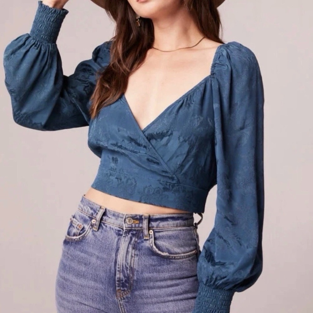 NWT Band of the Free Womens Blouse Small Wrap Crop Puff Sleeves Boho Hippie